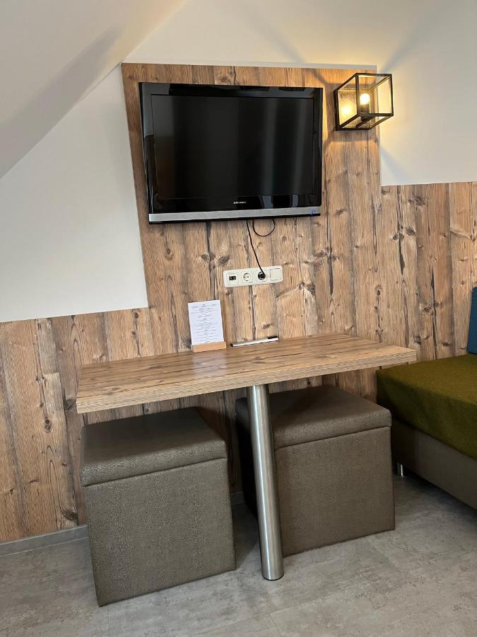 Gasthaus-Pension Hofmann Oberdachstetten Kültér fotó