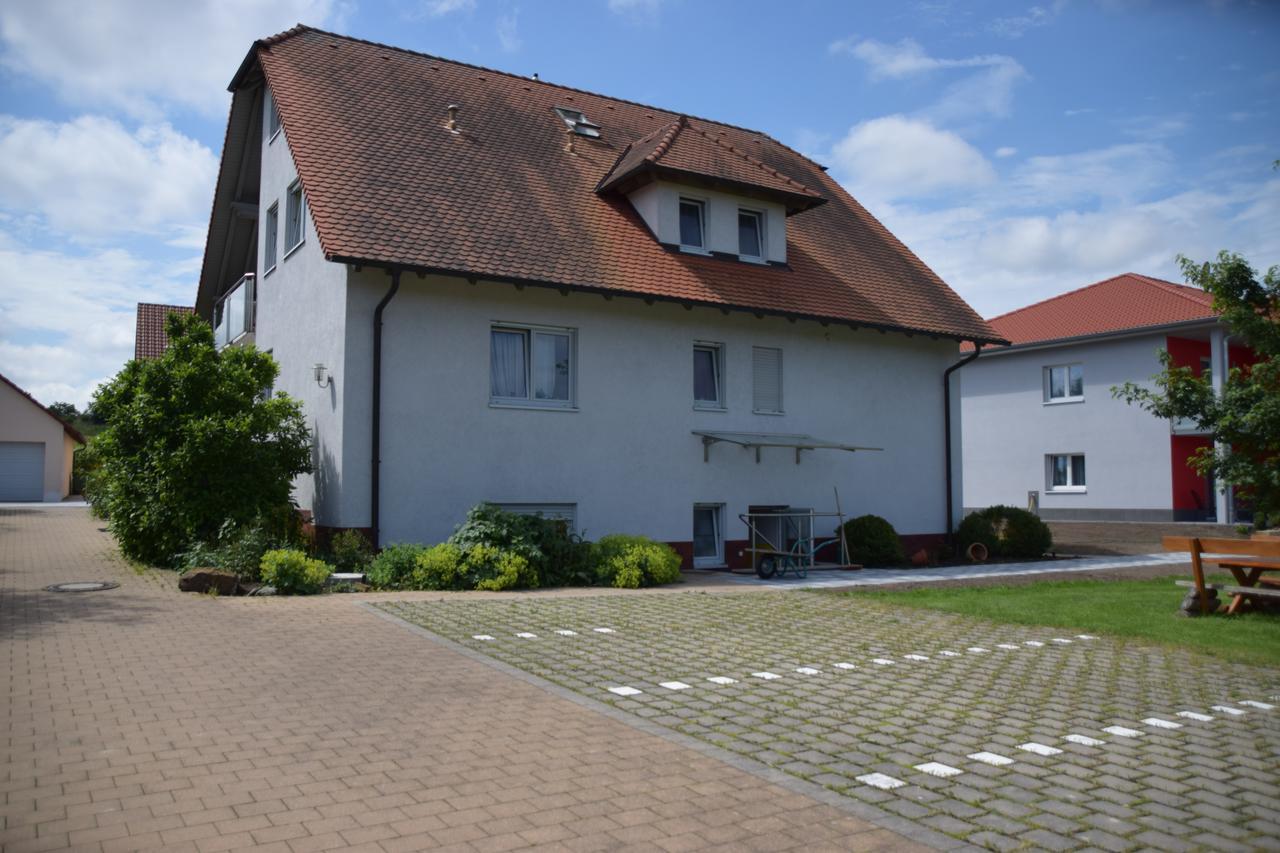 Gasthaus-Pension Hofmann Oberdachstetten Kültér fotó