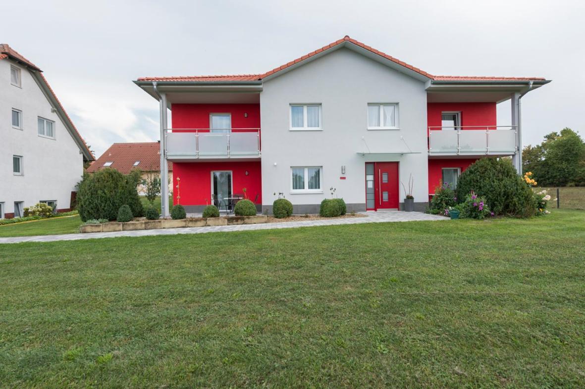Gasthaus-Pension Hofmann Oberdachstetten Kültér fotó
